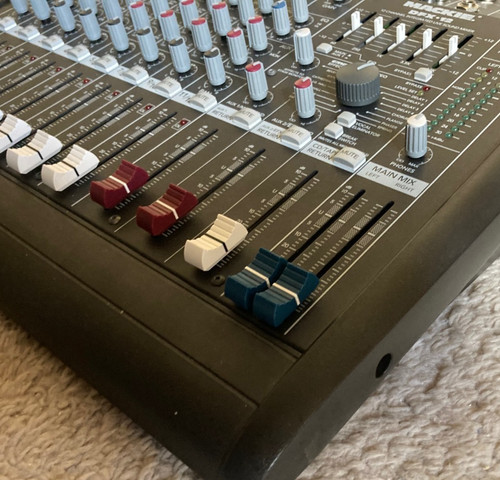 Mackie dfx12 analogue mixer - mackie,