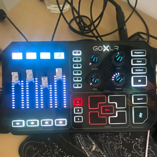 Goxlr full broadcast - full,
