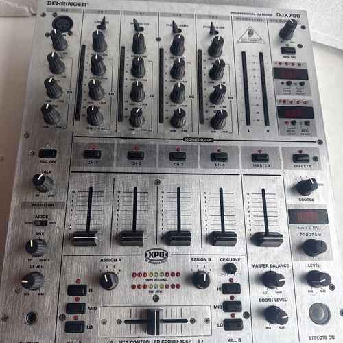 Behringer djx700 channel - 4-channel, dj