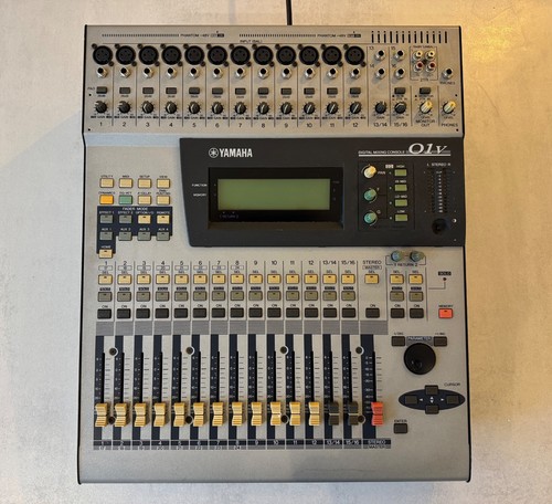 Yamaha 01v digital mixing - 01v,